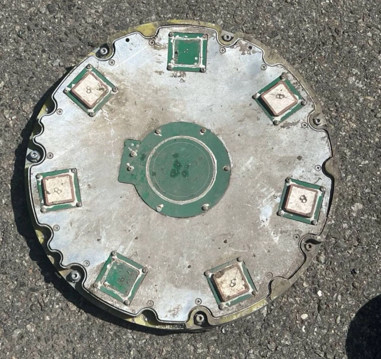 Satellite navigation antenna from a Shahed (Geran) drone, designed to resist jamming