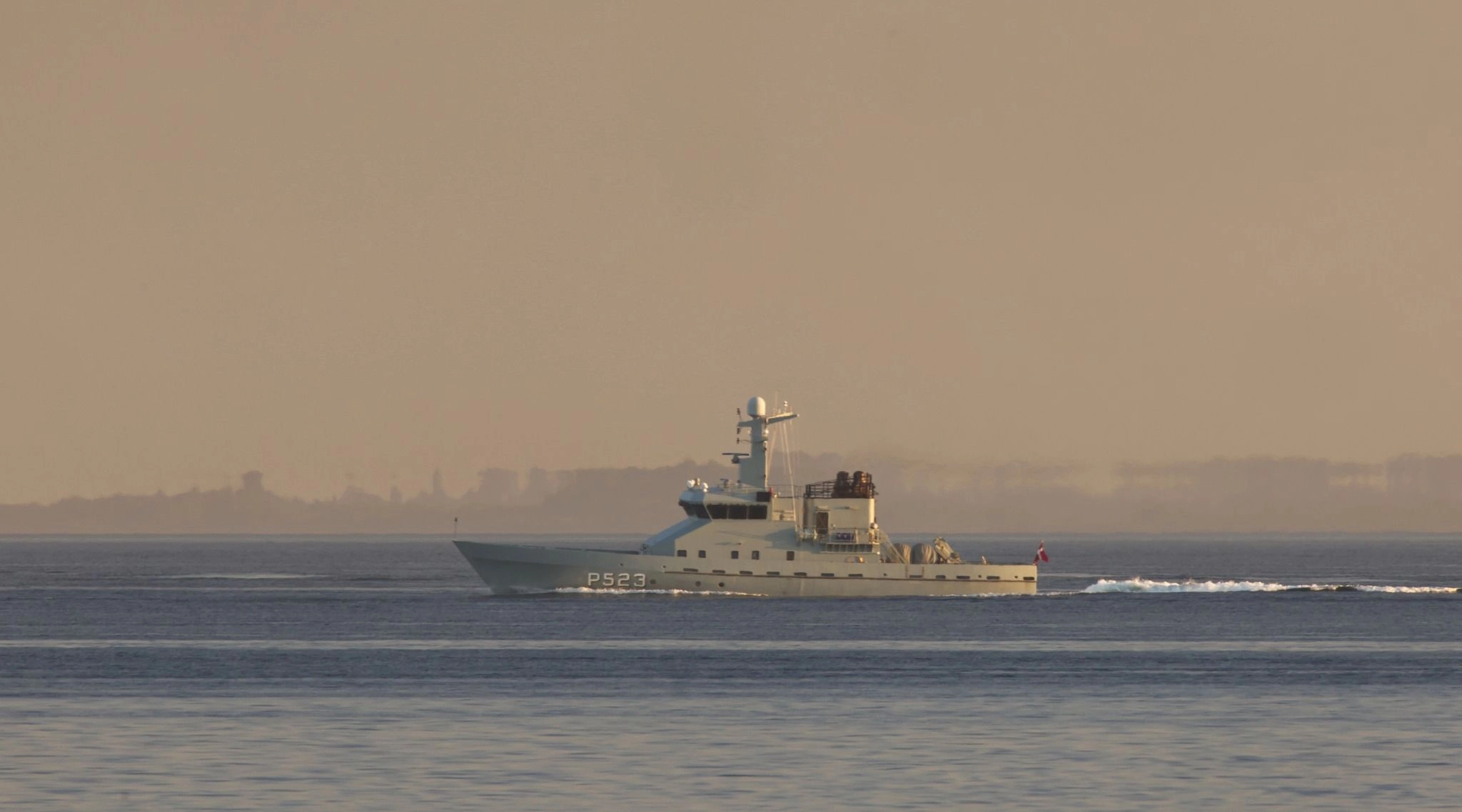 Image from gallery