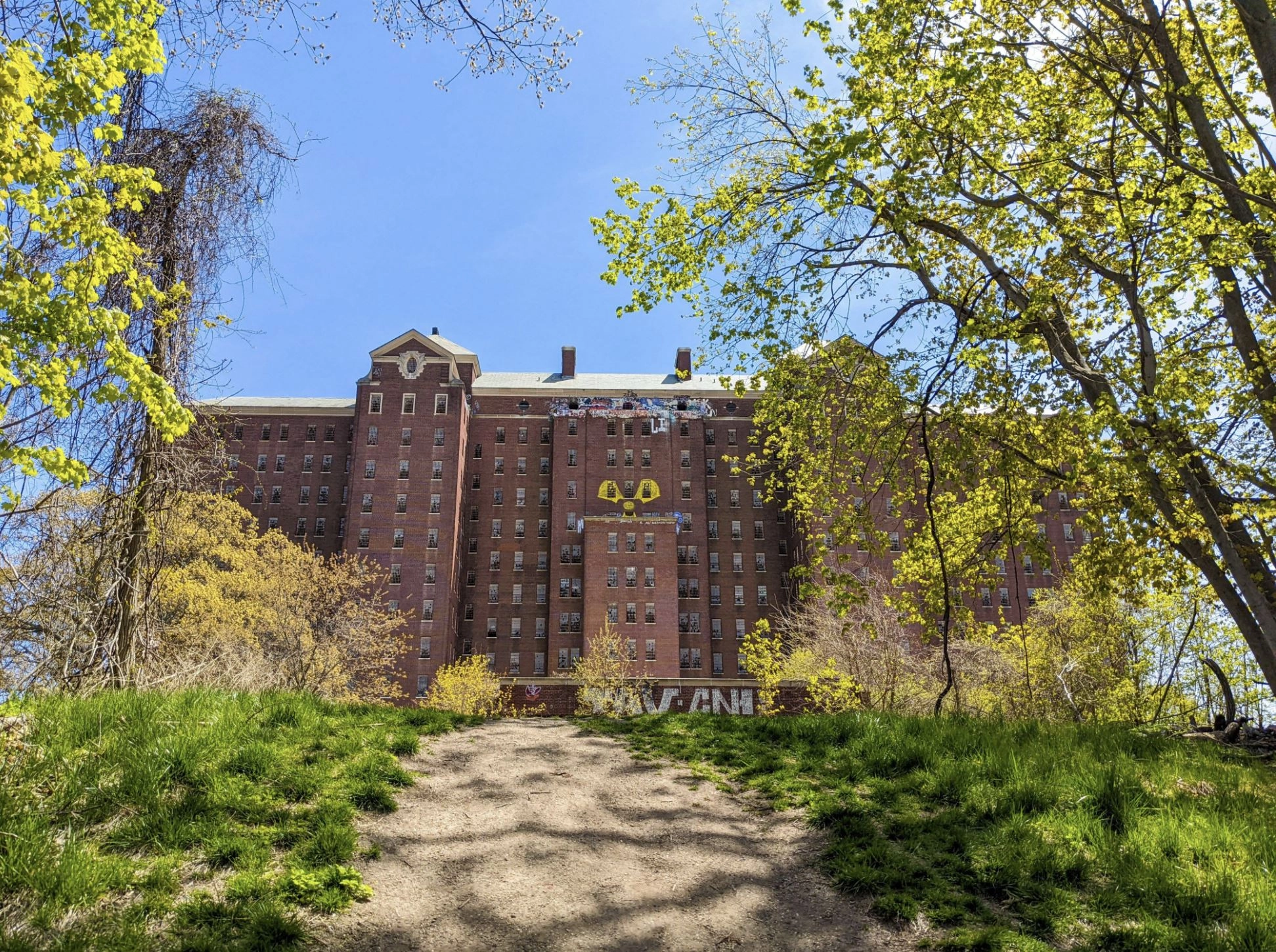 An abandoned psychiatric clinic in New York
