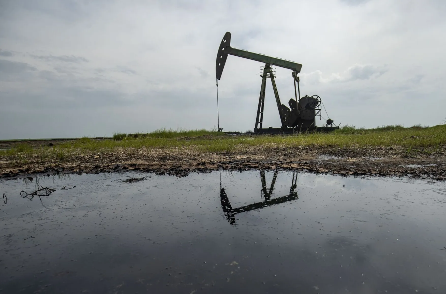 Black hole: Russia bypasses oil embargo, earns more profit 