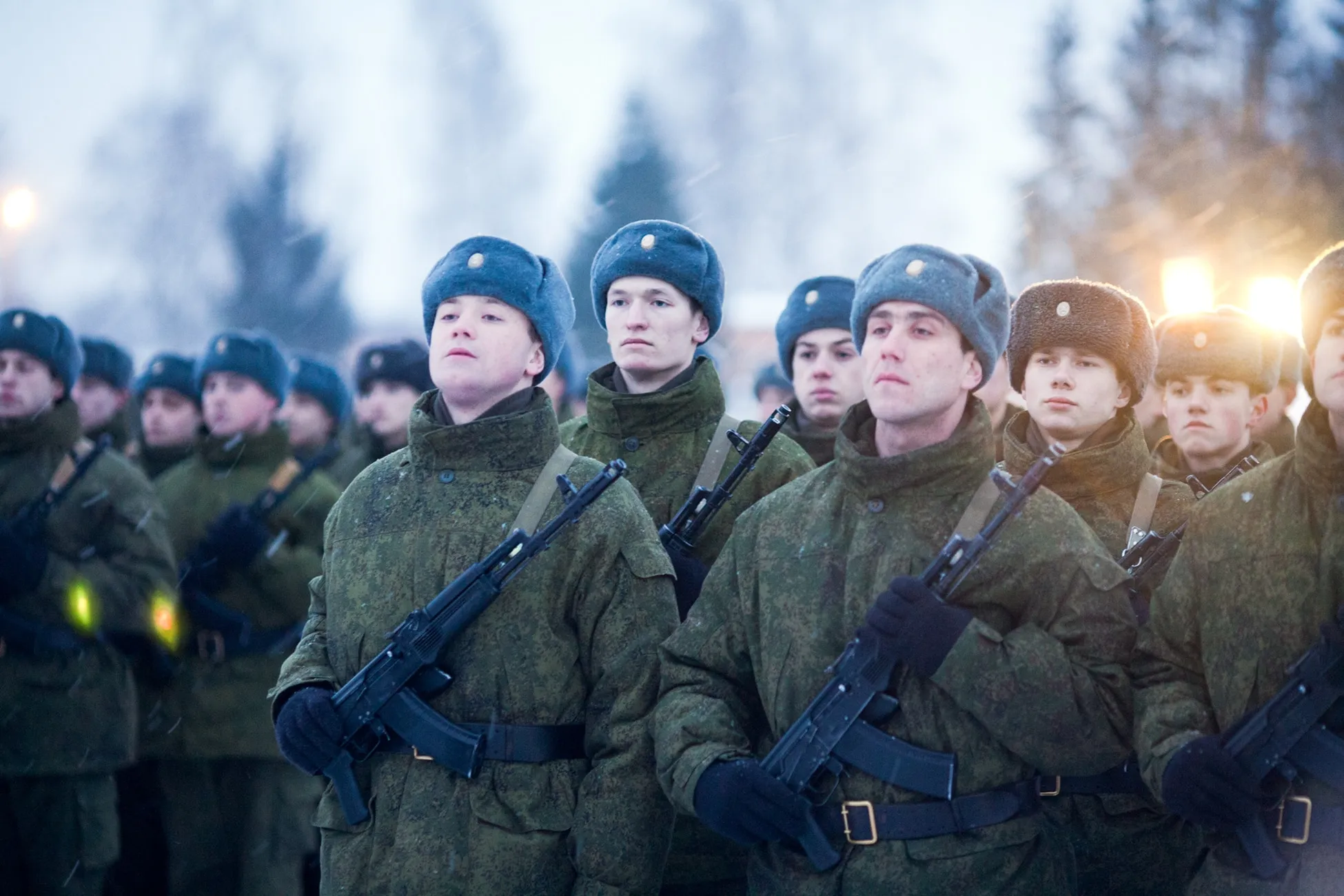 “The reality is that this is a full mobilization, and they will be grabbing everyone”: Experts on Russia's “partial” mobilization