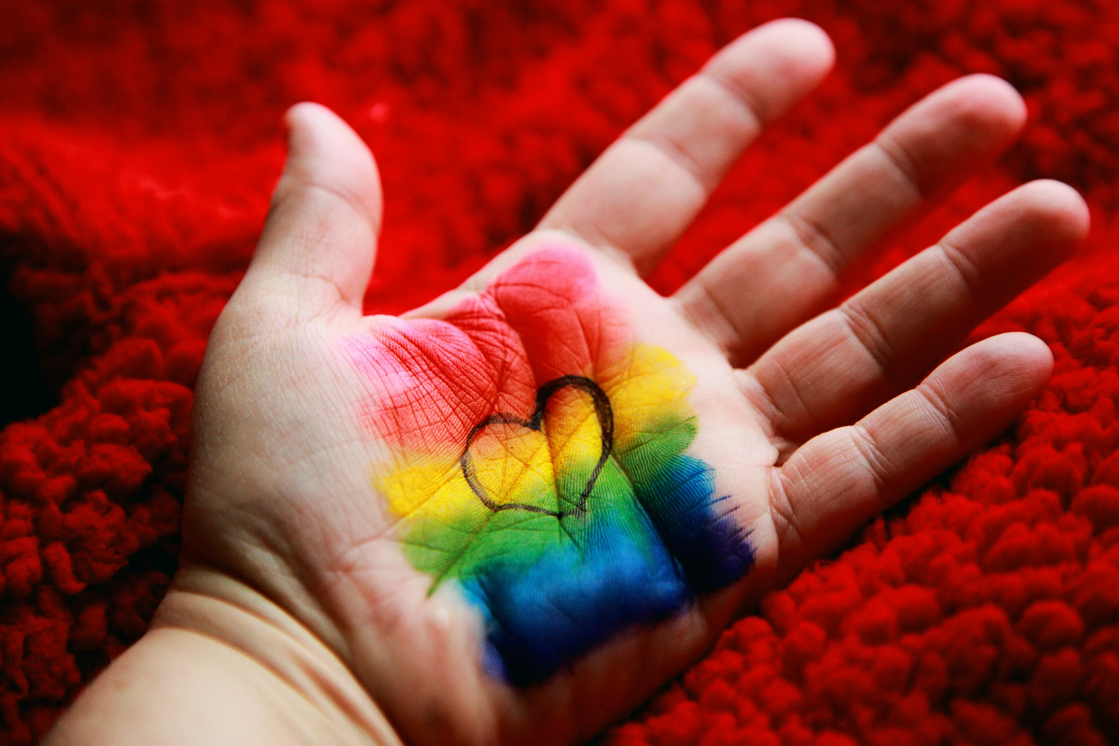 Non-existent “international LGBT movement” outlawed in Russia, deemed extremist by Supreme Court