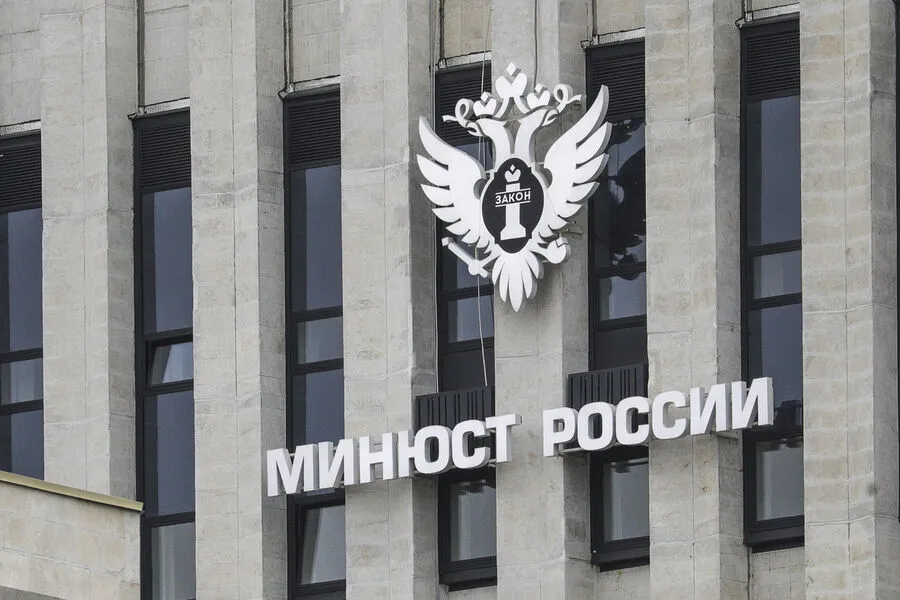 Russia labels Free Russia Foundation as “extremist” for alleged ties to non-existent “separatist movement”